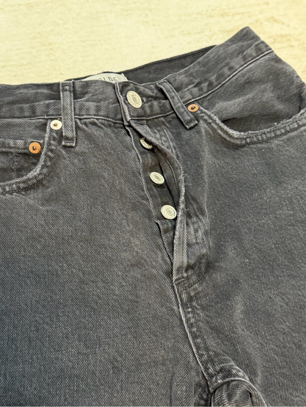AGOLDE Riley High Rise Straight Crop Jeans 24 Black Washed Distressed Hem - Picture 7 of 12